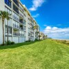 Отель Crescent Beach Condos, фото 36