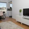Отель Liiiving in Porto Bright Balcony Apartment, фото 1