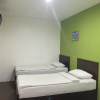 Отель Red Tomato Hotel, фото 2