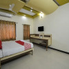 Отель OYO 16076 Hotel Happy Day, фото 13