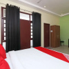 Отель OYO Flagship 27925 Kotra House Gomtinagar, фото 9