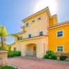 Отель Winnie The Pooh's Treehouse 3 Bedroom Townhouse, фото 1