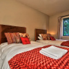 Отель Style and comfort on Greenstone Place – Fernhill, фото 16