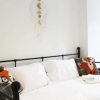 Отель Low Cost, 4 Bed with Parking 09, фото 6
