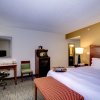 Отель Hampton Inn & Suites - Cape Coral/Fort Myers Area, FL, фото 26