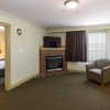 Отель Days Inn & Suites Whitecourt, фото 6