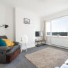 Отель Allan House - 2 Bedroom, Newbiggin by the Sea, фото 17