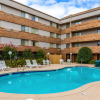 Отель Clarion Inn & Suites Central I-44, фото 1