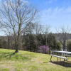Отель Fall Creek Retreat - 2.5 Miles From DT Branson!, фото 15