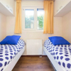 Отель Comfortable Chalet With Dishwasher, sea at 3.5 km, in Egmond, фото 2