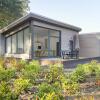 Отель Modern Chalet With a Dishwasher Near Almelo, фото 1