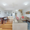 Отель Newcastle Short Stay Apartments - Sandbar Newcastle Beach, фото 27