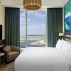 Отель Avani + Palm View Dubai Hotel & Suites, фото 11