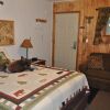 Отель Red Moose Lodge, фото 7