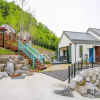 Отель Chuncheon Yellow Hill Glamping Pension, фото 1