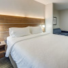 Отель Holiday Inn Express Hotel & Suites Quincy I-10, an IHG Hotel, фото 3