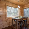 Отель Splash of Moonshine - Two Bedroom Cabin, фото 32