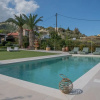 Отель Luxury Garden Villa With Private Pool, фото 13
