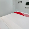Отель OYO 92433 Sirih Gading Family Guest House, фото 17