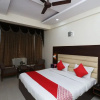 Отель OYO 30068 Hotel Kesar Palace, фото 17