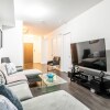 Отель Modern 1BR With City View - Heart of DT Toronto, фото 2