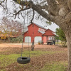 Отель 'ark Bunkhouse' Fredericksburg Hideaway w/ Hot Tub, фото 10