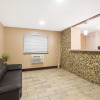 Отель Super 8 by Wyndham Columbus Airport, фото 9