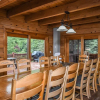 Отель McKenzies Mountain 7 Bedroom House, фото 9
