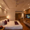 Отель Emerald Clarks Inn Suite, фото 5