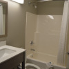 Отель Quality Inn & Suites Grove City - Outlet Mall, фото 8