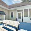 Отель Large Family W/ Outdoor Dining, Walk To Beach 5 Bedroom Home, фото 20