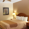 Отель Days Inn by Wyndham Navasota, фото 3