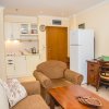 Отель Fm Deluxe 1 Bdr Apartment With Parking By Sozopol, фото 2