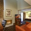 Отель Orangewood Suites, фото 6