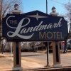 Отель Landmark Motel в Клинтонвилле