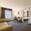 Отель La Quinta Inn & Suites by Wyndham Dallas Plano West, фото 4