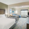 Отель La Quinta Inn & Suites by Wyndham Ponca City, фото 6