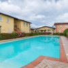 Отель Luxurious Holiday Home in Manerba del Garda With Pool, фото 14