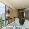 Отель Spacious Condos with Private Balcony at Discovery Bay - Free Wifi, Near Beaches!, фото 8