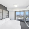 Отель Meriton Suites Herschel Street, фото 2