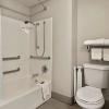Отель SureStay Plus Hotel by Best Western Tulsa East, фото 9