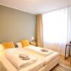 Отель 4-Room Luxury Apartment - close to Central Station, free parking, kitchen, фото 12