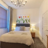 Отель 4 Bed- The Westminster Suite, фото 8