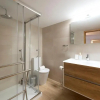 Отель LovelyStay - The Porto Getaway Duplex - Free Parking, фото 22