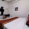 Отель OYO 16359 Optimum Sheela Inn, фото 4