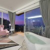 Отель Villa Flair Luxury 4-BR sea views, фото 17