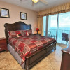 Отель Island Tower by Youngs Suncoast, фото 3