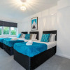 Отель Stylish Three Bedroom House With Garden in Birmingham Suburb, фото 12