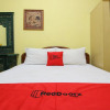 Отель RedDoorz Plus near Galeria Mall, фото 5