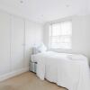 Отель Beautiful House in Heart of Kensington, фото 2